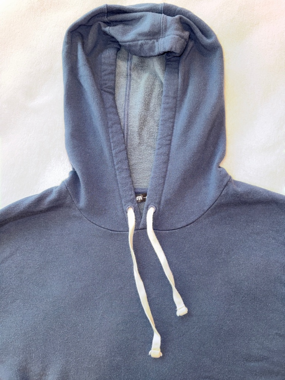 Travis Matthew Men's Navy Blue Hooded Sweatshirt with Drawstring - Picture 13 of 15